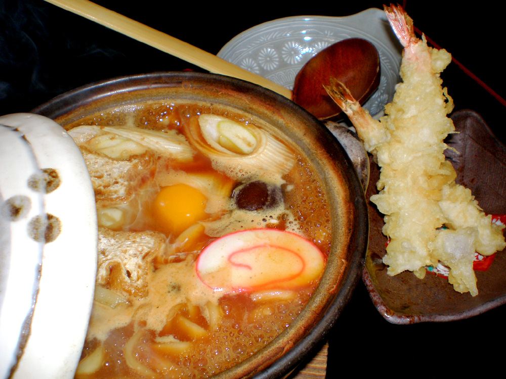 海老天味噌煮込みうどん